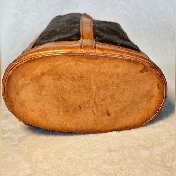 Louis Vuitton Randonnee GM Backpack Shoulder Bag *EUC* Hard to Find!! - Picture 9 of 16